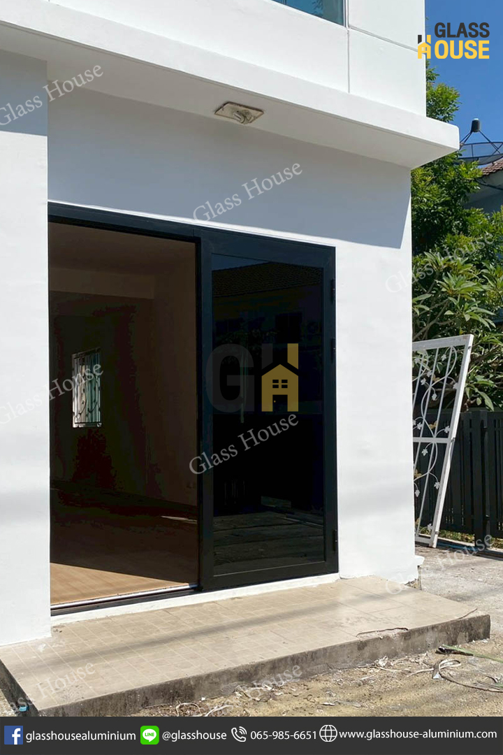 ประตู PC Door, pc door, บานเลื่อน, บานเลื่อนสวิง, ประตูบานพับ, ประตูบานเปิด, กั้นห้อง, กั้นแอร์, กั้นห้องกระจก, กั้นห้องอลูมิเนียม, ประตูบานเลื่อนซ้อน, ประตู 2 in 1, บาน 2 in 1