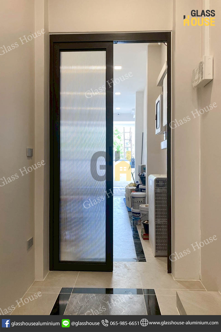 ประตู PC Door, pc door, บานเลื่อน, บานเลื่อนสวิง, ประตูบานพับ, ประตูบานเปิด, กั้นห้อง, กั้นแอร์, กั้นห้องกระจก, กั้นห้องอลูมิเนียม, ประตูบานเลื่อนซ้อน, ประตู 2 in 1, บาน 2 in 1