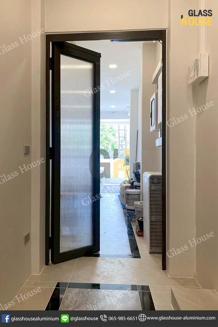 ประตู PC Door, pc door, บานเลื่อน, บานเลื่อนสวิง, ประตูบานพับ, ประตูบานเปิด, กั้นห้อง, กั้นแอร์, กั้นห้องกระจก, กั้นห้องอลูมิเนียม, ประตูบานเลื่อนซ้อน, ประตู 2 in 1, บาน 2 in 1