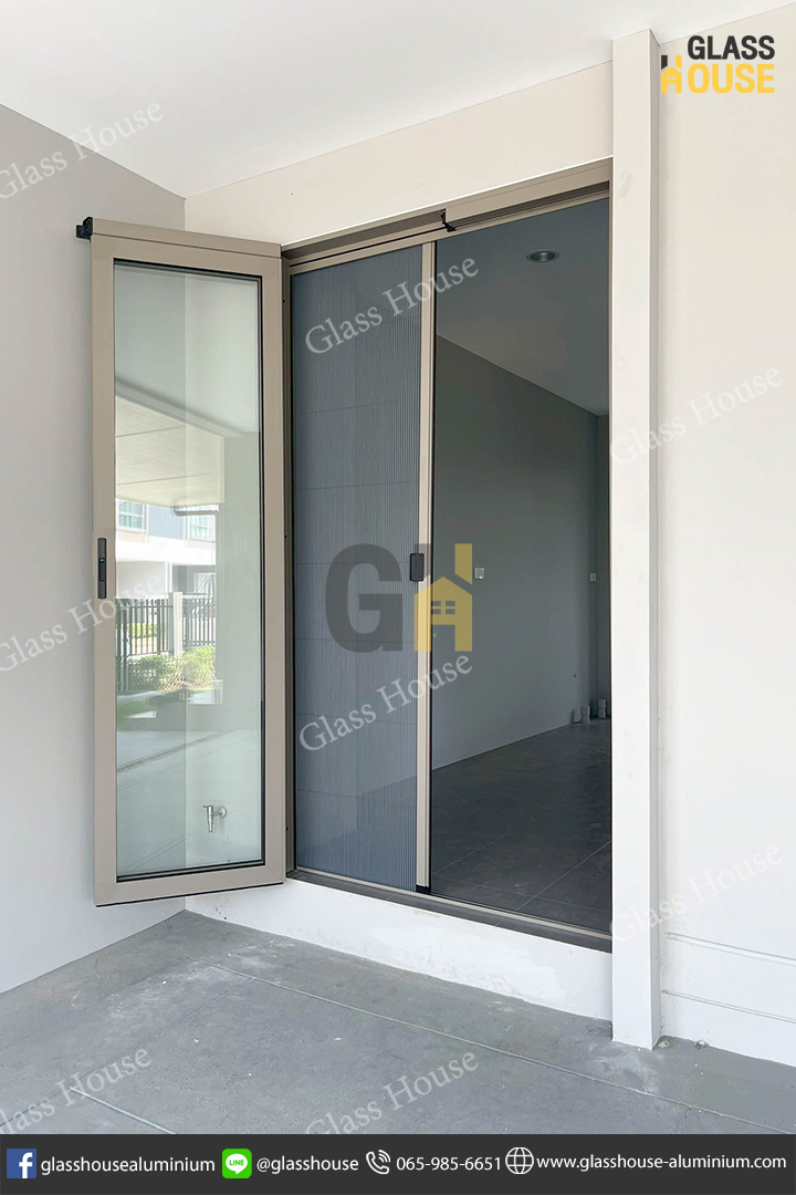ประตู PC Door, pc door, บานเลื่อน, บานเลื่อนสวิง, ประตูบานพับ, ประตูบานเปิด, กั้นห้อง, กั้นแอร์, กั้นห้องกระจก, กั้นห้องอลูมิเนียม, ประตูบานเลื่อนซ้อน, ประตู 2 in 1, บาน 2 in 1