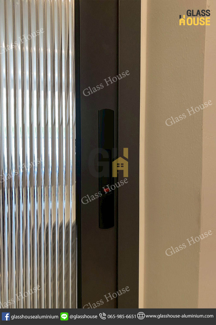 ประตู PC Door, pc door, บานเลื่อน, บานเลื่อนสวิง, ประตูบานพับ, ประตูบานเปิด, กั้นห้อง, กั้นแอร์, กั้นห้องกระจก, กั้นห้องอลูมิเนียม, ประตูบานเลื่อนซ้อน, ประตู 2 in 1, บาน 2 in 1