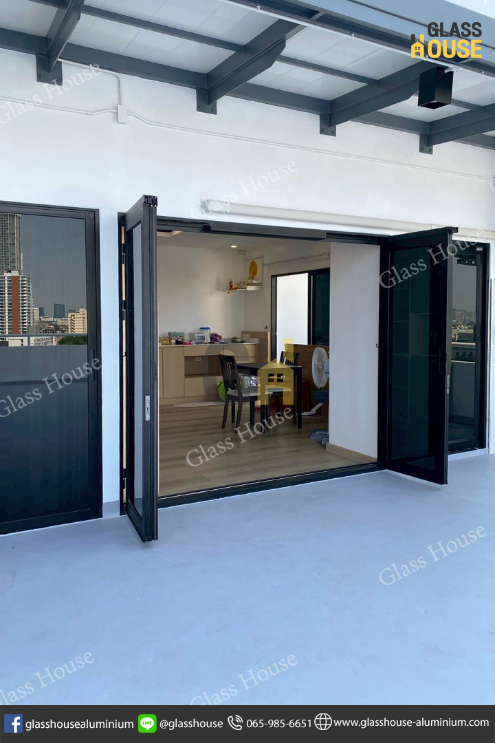 ประตู PC Door, pc door, บานเลื่อน, บานเลื่อนสวิง, ประตูบานพับ, ประตูบานเปิด, กั้นห้อง, กั้นแอร์, กั้นห้องกระจก, กั้นห้องอลูมิเนียม, ประตูบานเลื่อนซ้อน, ประตู 2 in 1, บาน 2 in 1