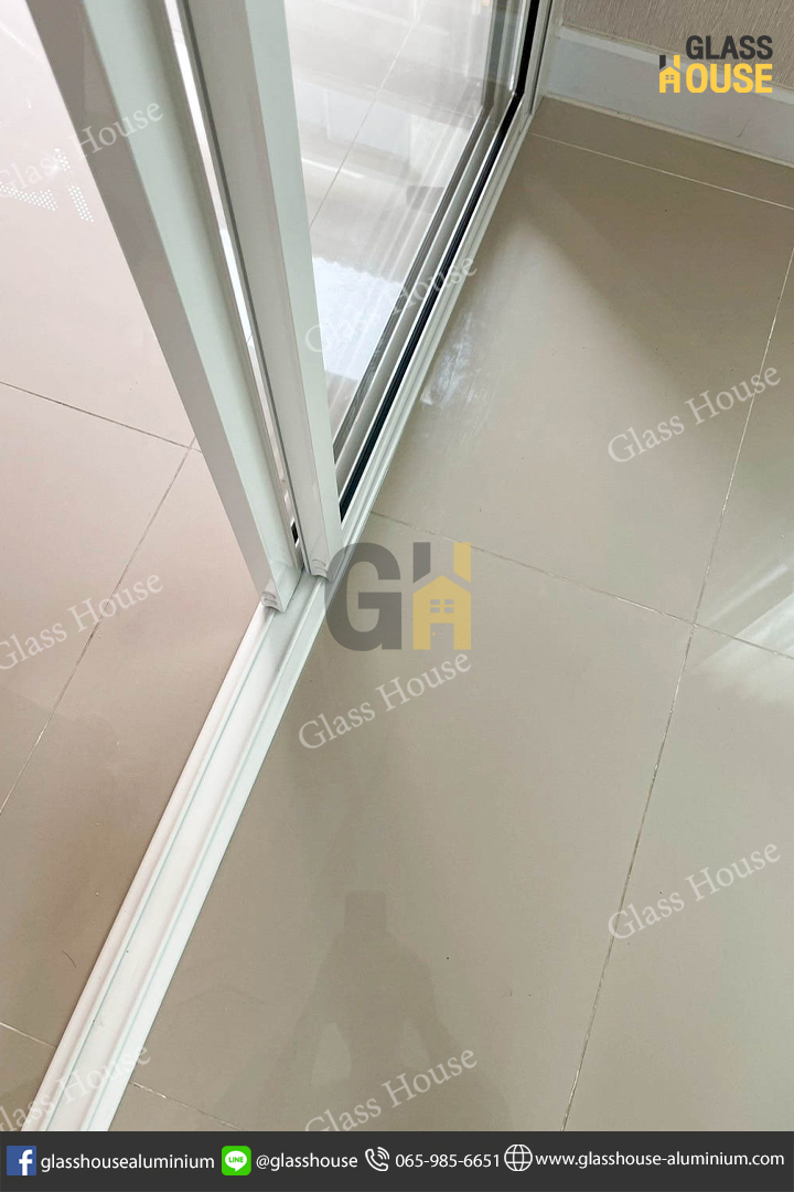 บานเลื่อน, บานเลื่อนสลับ, ประตูบานเลื่อน, บานเลื่อนพรีเมี่ยม, บานเลื่อนชุดพรีเมี่ยม, ประตูบานเลื่อนซ้อน, บานเลื่อนลายไม้, ประตูกั้นห้อง, กั้นห้องกระจก, กระจกกั้นห้อง, ประตูกระจก, ประตูอลูมิเนียม, กั้นห้อง, กั้นแอร์